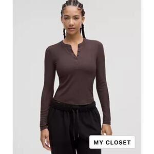 Lululemon Hold Tight Long Sleeve Henley Size 2 Espresso